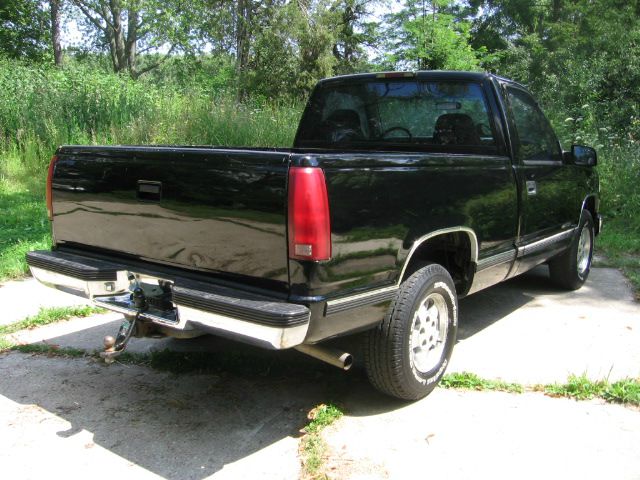 1997 Chevrolet C1500 GLS AWD