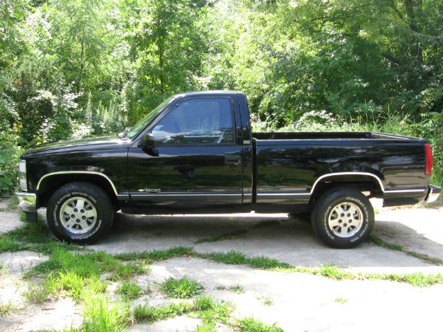 1997 Chevrolet C1500 GLS AWD