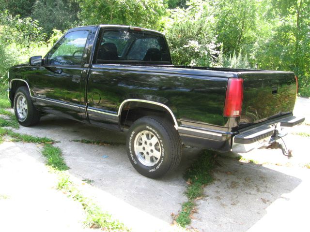 1997 Chevrolet C1500 GLS AWD