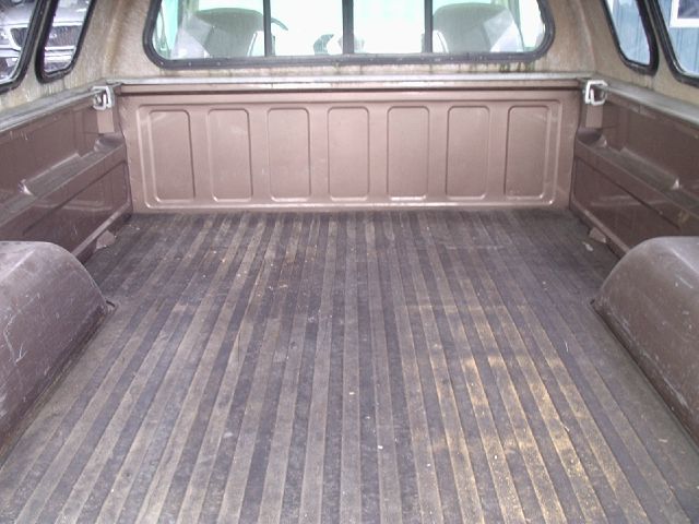 1997 Chevrolet C1500 2010 Volkswagen SEL