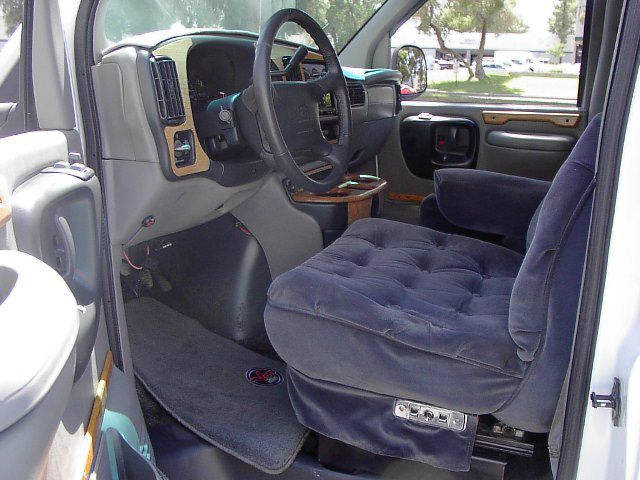 1997 Chevrolet C1500 Coupe 4D