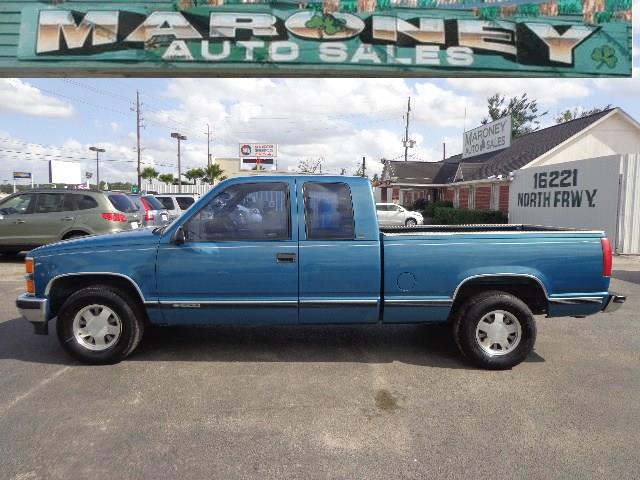 1998 Chevrolet C1500 C230 2dr Cpe 1.8L Coupe