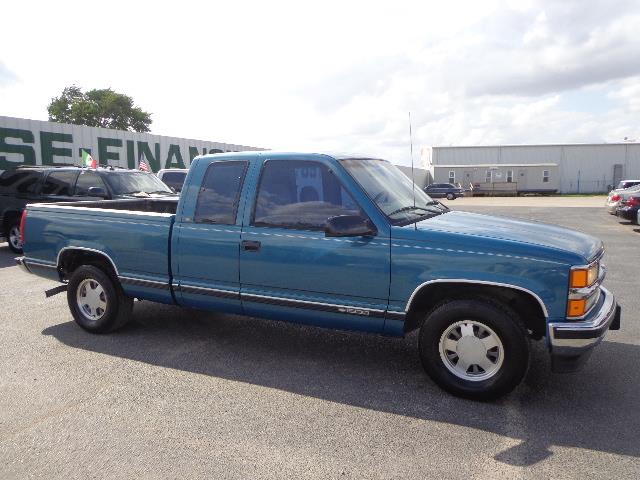 1998 Chevrolet C1500 C230 2dr Cpe 1.8L Coupe