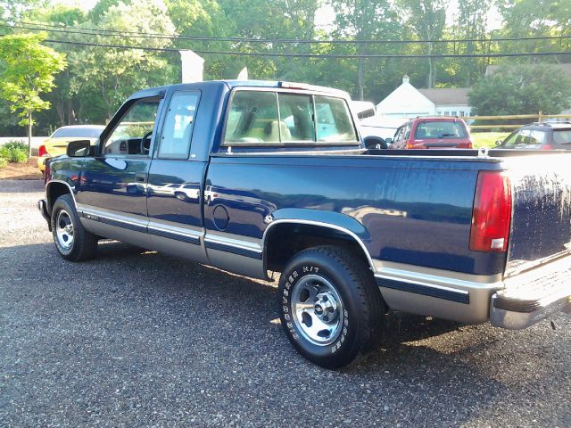 1998 Chevrolet C1500 2500 LS 4WD