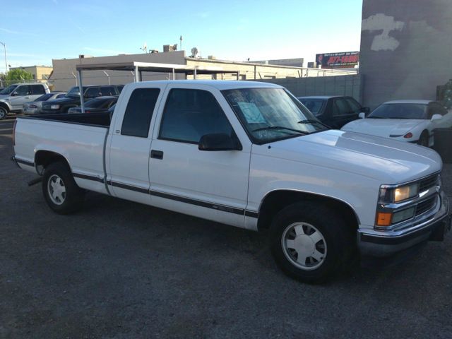 1998 Chevrolet C1500 GT 2D Convertible