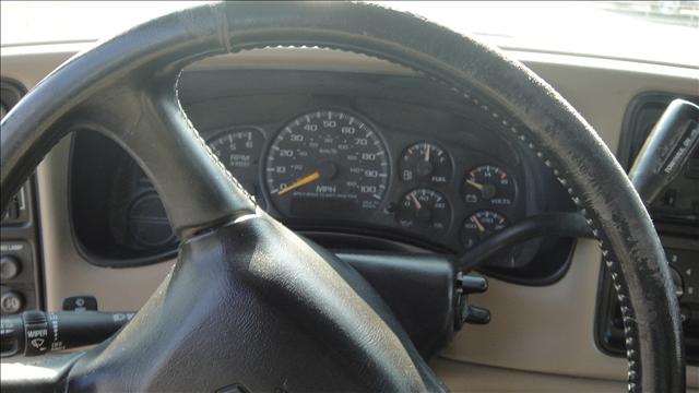 2001 Chevrolet C1500 Premium Package