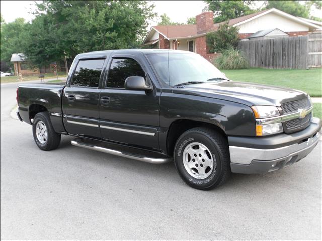 2004 Chevrolet C1500 SL1