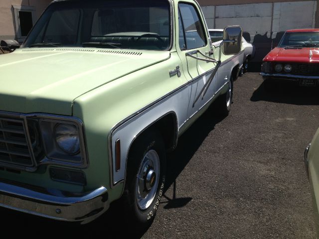 1975 Chevrolet C20 1996 Nissan