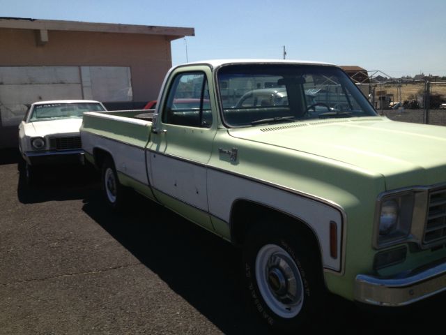 1975 Chevrolet C20 1996 Nissan
