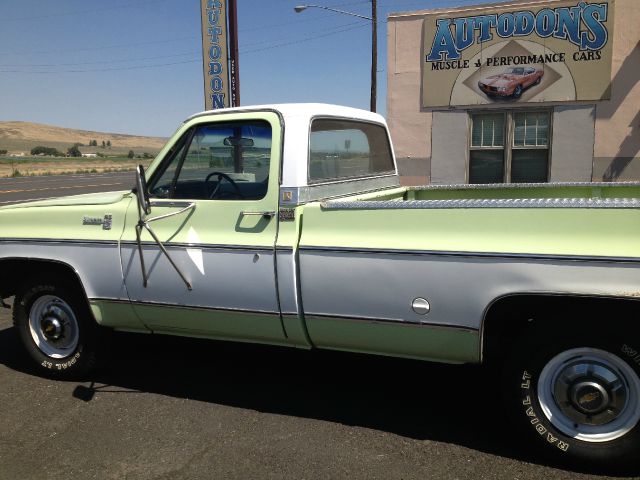 1975 Chevrolet C20 1996 Nissan