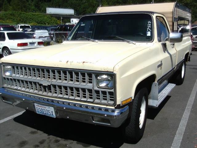 1981 Chevrolet C20 3.2 Quattro S-line AWD Sedan