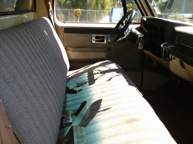 1981 Chevrolet C20 3.2 Quattro S-line AWD Sedan