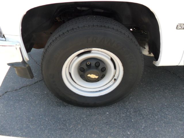 1991 Chevrolet C2500 5dr HB (natl) Hatchback