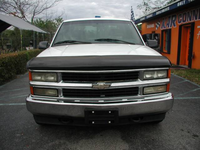 1996 Chevrolet C2500 4WD 4dr Sport