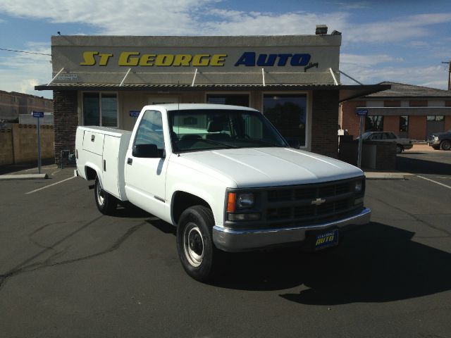 1997 Chevrolet C2500 Lariat 4D Crew Cab Truck