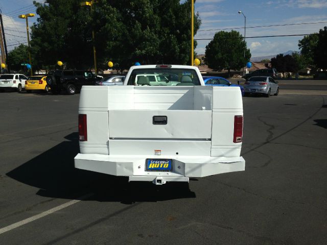 1997 Chevrolet C2500 Lariat 4D Crew Cab Truck