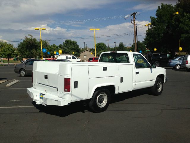 1997 Chevrolet C2500 Lariat 4D Crew Cab Truck