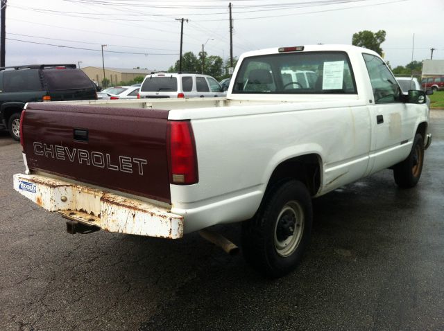 1998 Chevrolet C2500 Lariat 4D Crew Cab Truck