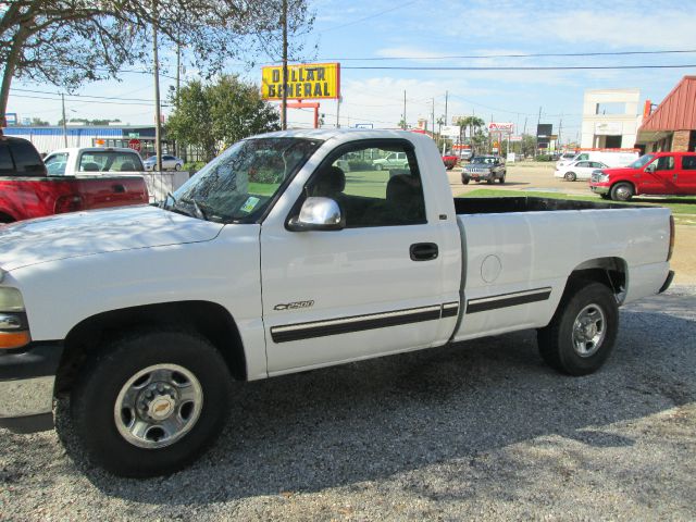 1999 Chevrolet C2500 S Cruiser Wagon 4D