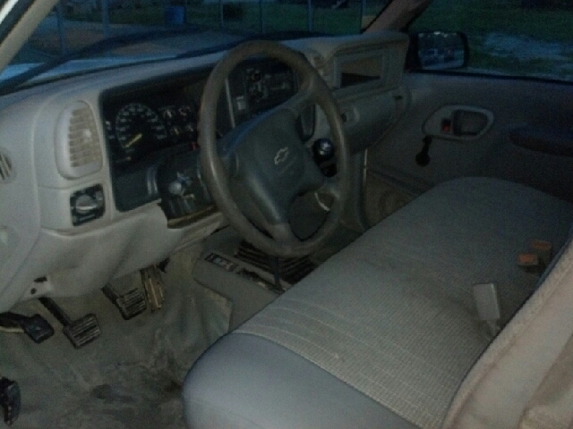 2000 Chevrolet C2500 Police PREP PKG