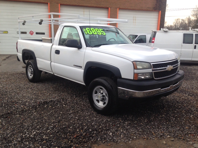 2006 Chevrolet C2500 Z71 Ext. Cab Long Bed 4WD