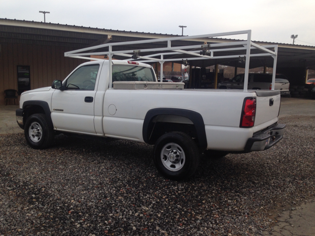2006 Chevrolet C2500 Z71 Ext. Cab Long Bed 4WD