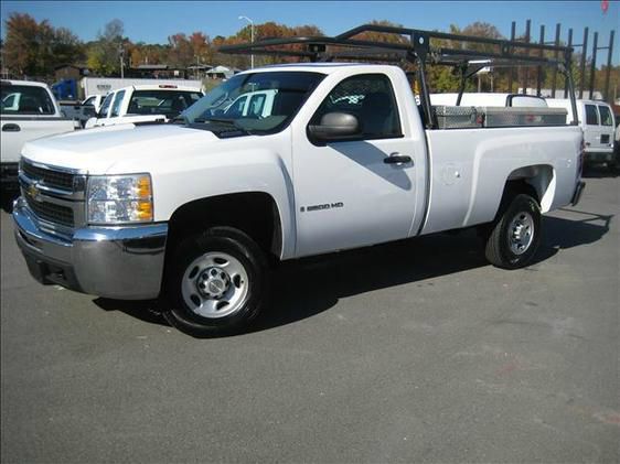 2008 Chevrolet C2500 EX Sedan AUTO