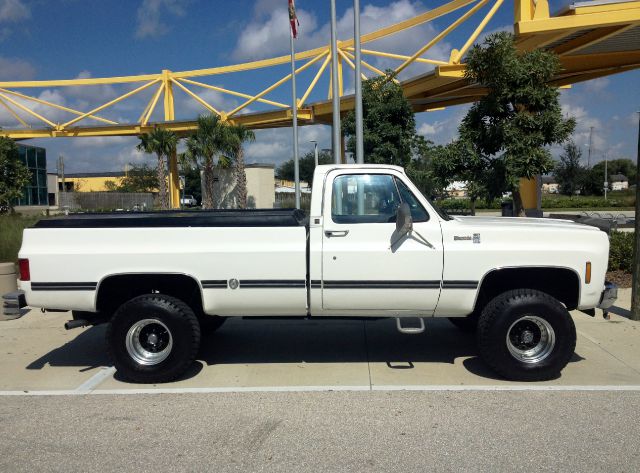 1977 Chevrolet C30 Speed 3
