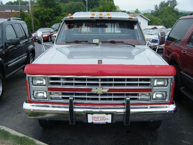 1985 Chevrolet C30 Unknown