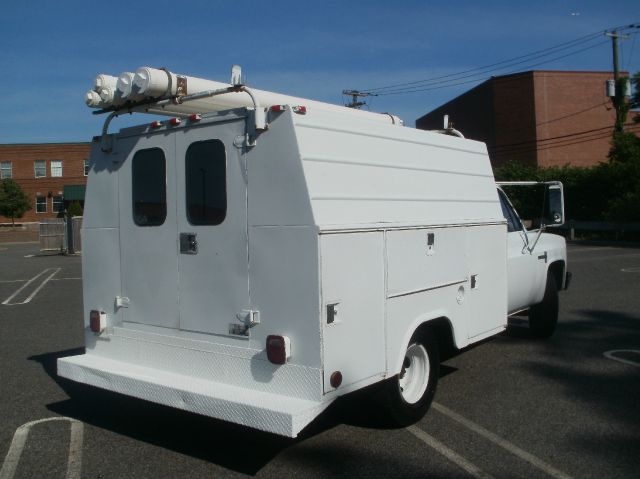 1986 Chevrolet C30 Spartan II Conversion