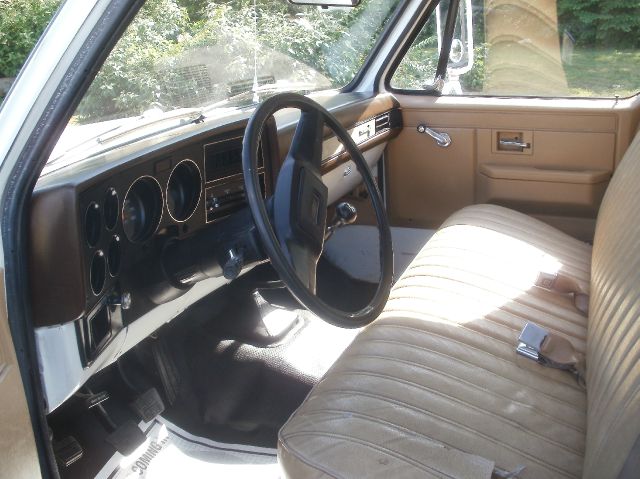 1986 Chevrolet C30 Spartan II Conversion