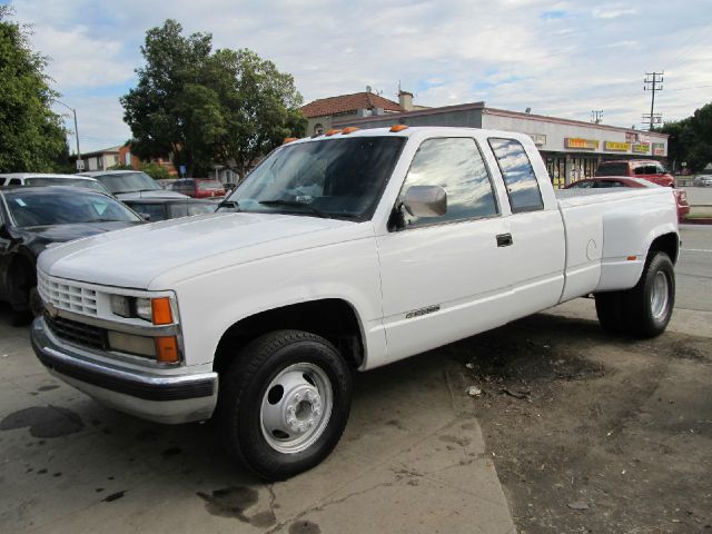 1989 Chevrolet C3500 4dr Sdn Auto GLS w/XM