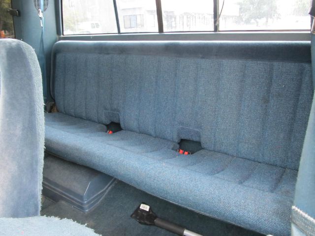 1989 Chevrolet C3500 4dr Sdn Auto GLS w/XM