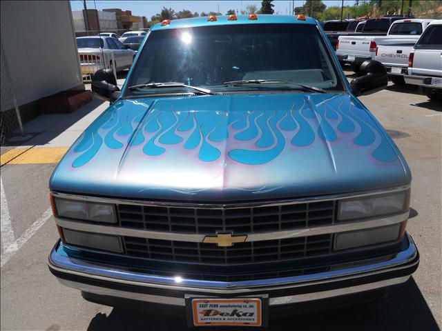 1993 Chevrolet C3500 SE FWD
