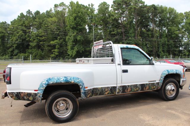 1996 Chevrolet C3500 Lariat 4D Crew Cab Truck