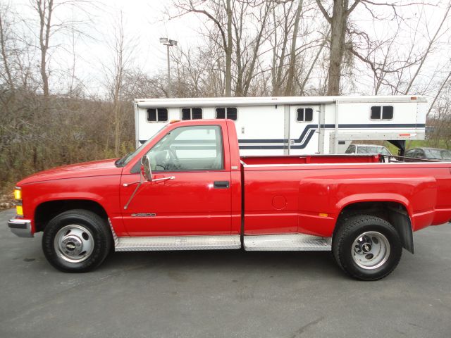 1997 Chevrolet C3500 Lariat 4D Crew Cab Truck
