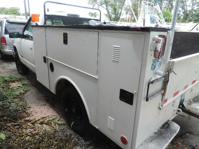 1997 Chevrolet C3500 Lariat 4D Crew Cab Truck