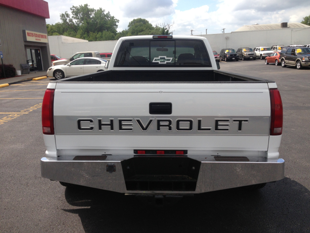 1997 Chevrolet C3500 Signature Premium