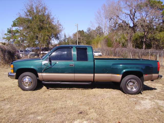 1998 Chevrolet C3500 AWD 4dr LT W/2lt