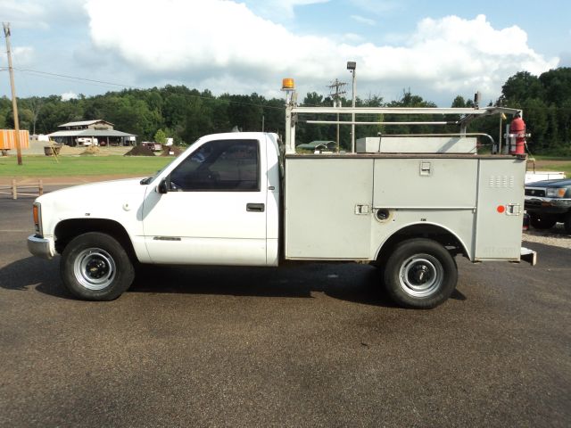 1998 Chevrolet C3500 Lariat 4D Crew Cab Truck