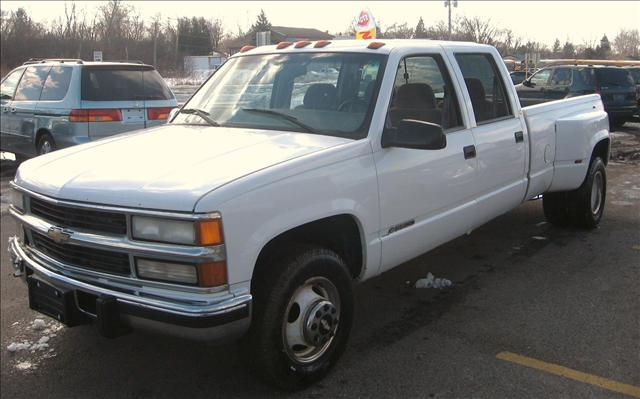1998 Chevrolet C3500 Base