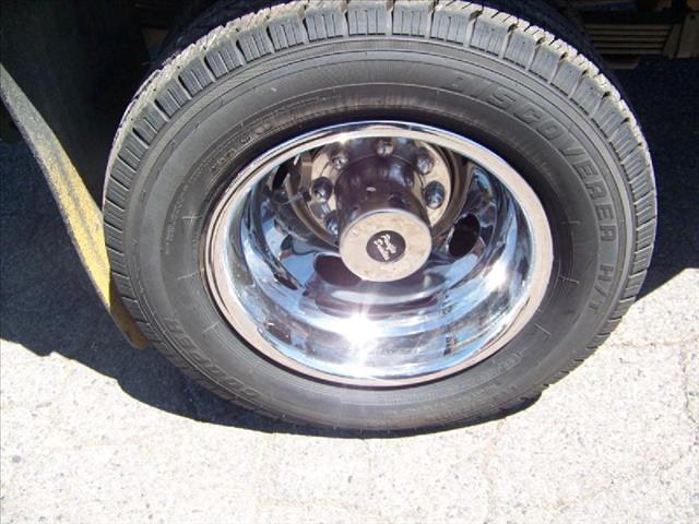 1999 Chevrolet C3500 Reg. Cab 6.5-ft. Bed 2WD