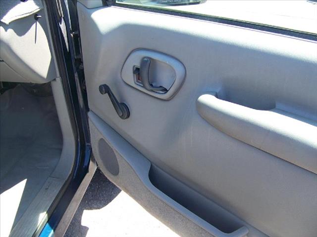 1999 Chevrolet C3500 Reg. Cab 6.5-ft. Bed 2WD