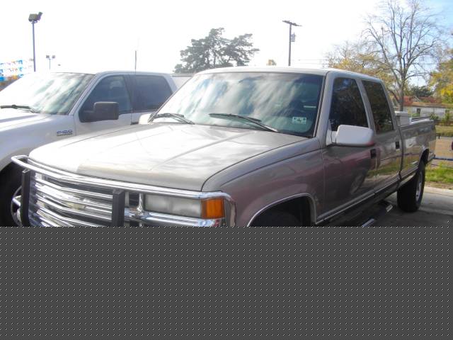 2000 Chevrolet C3500 Touring W/nav.sys
