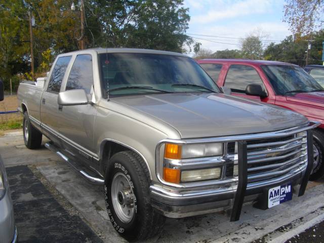 2000 Chevrolet C3500 Touring W/nav.sys