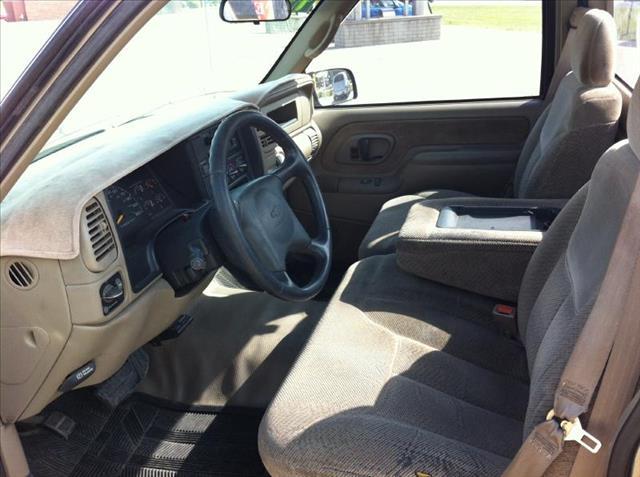 2000 Chevrolet C3500 Limited-2 Tone Paint-3rd Seat