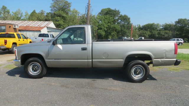 2000 Chevrolet C3500 Lariat 4D Crew Cab Truck