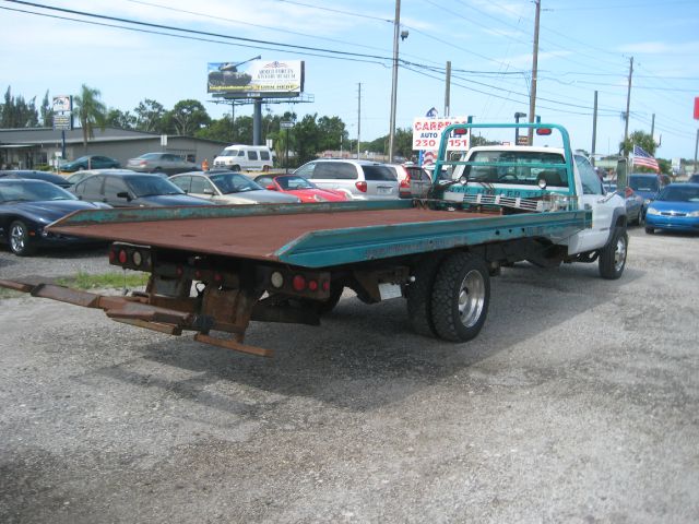 2000 Chevrolet C3500 Lariat 4D Crew Cab Truck