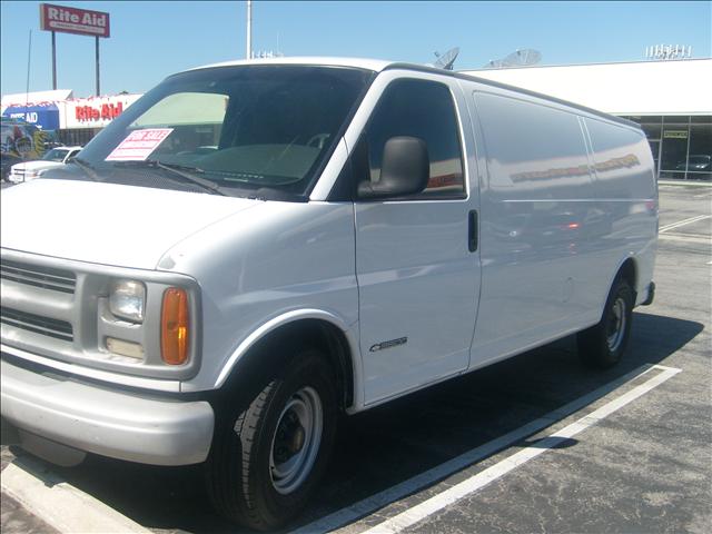 2001 Chevrolet C3500 Unknown