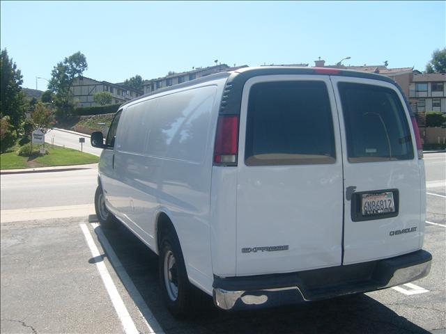 2001 Chevrolet C3500 Unknown